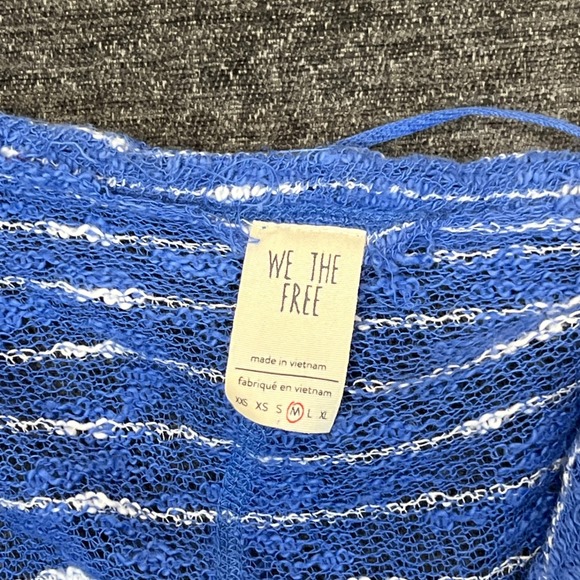 We The Free Blue White Striped Distressed Knit Open Shoulder Pullover Top M - Picture 3 of 5